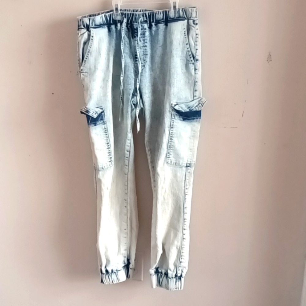 Bleach cago stretchable jeans